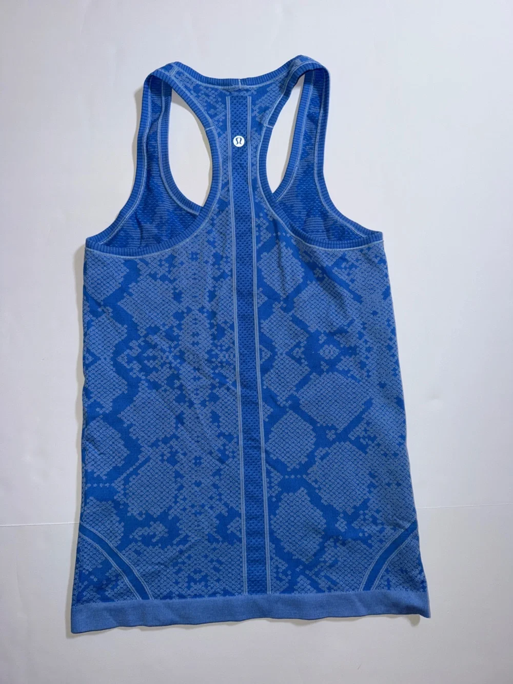 Lululemon Blue Patterned Seamless Racerback Tank Size 4